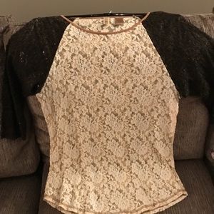 Womens lace top BKE
